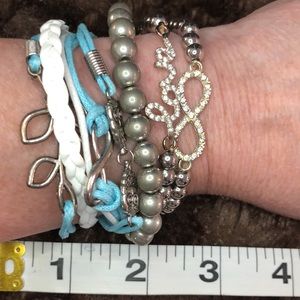 3/$25 NWOT Stack Layer Owl Bracelet with Coordinating Silver Stretch Bracelets